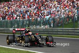 Pastor Maldonado (VEN) Lotus F1 E23 slows to retire from the race. 23.08.2015. Formula 1 World Championship, Rd 13, Belgian Grand Prix, Spa Francorchamps, Belgium, Race Day.