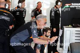 Dr. Vijay Mallya (IND) Sahara Force India F1 Team Owner in the pits. 22.08.2015. Formula 1 World Championship, Rd 11, Belgian Grand Prix, Spa Francorchamps, Belgium, Qualifying Day.