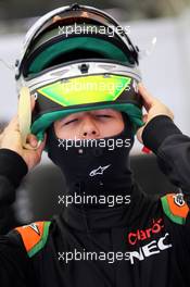 Sergio Perez (MEX) Sahara Force India F1. 17.04.2015. Formula 1 World Championship, Rd 4, Bahrain Grand Prix, Sakhir, Bahrain, Practice Day