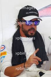 Fernando Alonso (ESP) McLaren. 17.04.2015. Formula 1 World Championship, Rd 4, Bahrain Grand Prix, Sakhir, Bahrain, Practice Day