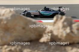 Lewis Hamilton (GBR), Mercedes AMG F1 Team  17.04.2015. Formula 1 World Championship, Rd 4, Bahrain Grand Prix, Sakhir, Bahrain, Practice Day