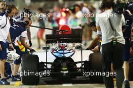 Valtteri Bottas (FIN) Williams FW37. 17.04.2015. Formula 1 World Championship, Rd 4, Bahrain Grand Prix, Sakhir, Bahrain, Practice Day