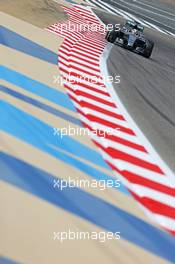 Lewis Hamilton (GBR) Mercedes AMG F1 W06. 17.04.2015. Formula 1 World Championship, Rd 4, Bahrain Grand Prix, Sakhir, Bahrain, Practice Day