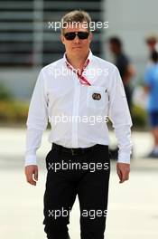 Mika Salo (FIN) FIA Steward. 17.04.2015. Formula 1 World Championship, Rd 4, Bahrain Grand Prix, Sakhir, Bahrain, Practice Day