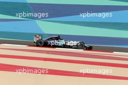Nico Rosberg (GER) Mercedes AMG F1 W06. 17.04.2015. Formula 1 World Championship, Rd 4, Bahrain Grand Prix, Sakhir, Bahrain, Practice Day