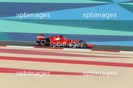 Kimi Raikkonen (FIN) Ferrari SF15-T. 17.04.2015. Formula 1 World Championship, Rd 4, Bahrain Grand Prix, Sakhir, Bahrain, Practice Day