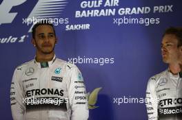 Lewis Hamilton (GBR) Mercedes AMG F1 and Nico Rosberg (GER) Mercedes AMG F1. 19.04.2015. Formula 1 World Championship, Rd 4, Bahrain Grand Prix, Sakhir, Bahrain, Race Day.