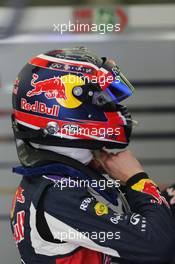 Daniil Kvyat (RUS) Red Bull Racing. 18.04.2015. Formula 1 World Championship, Rd 4, Bahrain Grand Prix, Sakhir, Bahrain, Qualifying Day.