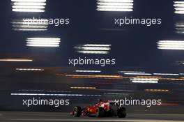 Kimi Raikkonen (FIN) Ferrari SF15-T. 18.04.2015. Formula 1 World Championship, Rd 4, Bahrain Grand Prix, Sakhir, Bahrain, Qualifying Day.