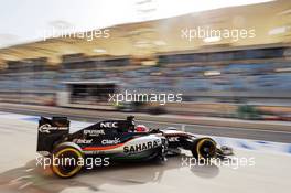 Nico Hulkenberg (GER) Sahara Force India F1 VJM08 leaves the pits. 18.04.2015. Formula 1 World Championship, Rd 4, Bahrain Grand Prix, Sakhir, Bahrain, Qualifying Day.