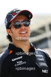 Sergio Perez (MEX) Sahara Force India F1. 18.04.2015. Formula 1 World Championship, Rd 4, Bahrain Grand Prix, Sakhir, Bahrain, Qualifying Day.