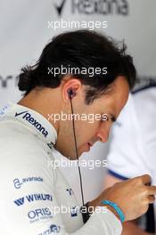 Felipe Massa (BRA) Williams. 18.04.2015. Formula 1 World Championship, Rd 4, Bahrain Grand Prix, Sakhir, Bahrain, Qualifying Day.
