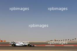 Valtteri Bottas (FIN) Williams FW37. 18.04.2015. Formula 1 World Championship, Rd 4, Bahrain Grand Prix, Sakhir, Bahrain, Qualifying Day.