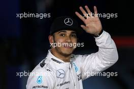 Lewis Hamilton (GBR), Mercedes AMG F1 Team  18.04.2015. Formula 1 World Championship, Rd 4, Bahrain Grand Prix, Sakhir, Bahrain, Qualifying Day.