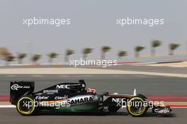 Nico Hulkenberg (GER) Sahara Force India F1 VJM08. 18.04.2015. Formula 1 World Championship, Rd 4, Bahrain Grand Prix, Sakhir, Bahrain, Qualifying Day.