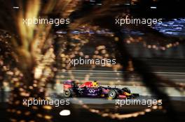 Daniel Ricciardo (AUS) Red Bull Racing RB11. 18.04.2015. Formula 1 World Championship, Rd 4, Bahrain Grand Prix, Sakhir, Bahrain, Qualifying Day.