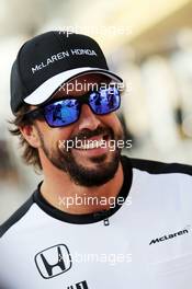 Fernando Alonso (ESP) McLaren. 16.04.2015. Formula 1 World Championship, Rd 4, Bahrain Grand Prix, Sakhir, Bahrain, Preparation Day.