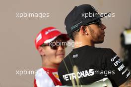 Lewis Hamilton (GBR), Mercedes AMG F1 Team and Sebastian Vettel (GER), Scuderia Ferrari  16.04.2015. Formula 1 World Championship, Rd 4, Bahrain Grand Prix, Sakhir, Bahrain, Preparation Day.