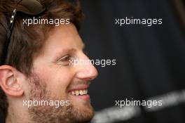 Romain Grosjean (FRA), Lotus F1 Team  16.04.2015. Formula 1 World Championship, Rd 4, Bahrain Grand Prix, Sakhir, Bahrain, Preparation Day.
