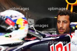 Daniel Ricciardo (AUS) Red Bull Racing RB11. 13.11.2015. Formula 1 World Championship, Rd 18, Brazilian Grand Prix, Sao Paulo, Brazil, Practice Day.