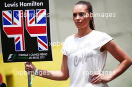 Grid girl for Lewis Hamilton (GBR) Mercedes AMG F1. 15.11.2015. Formula 1 World Championship, Rd 18, Brazilian Grand Prix, Sao Paulo, Brazil, Race Day.