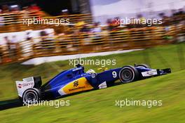 Marcus Ericsson (SWE) Sauber C34. 15.11.2015. Formula 1 World Championship, Rd 18, Brazilian Grand Prix, Sao Paulo, Brazil, Race Day.