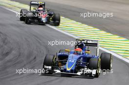 Felipe Nasr (BRA) Sauber C34. 15.11.2015. Formula 1 World Championship, Rd 18, Brazilian Grand Prix, Sao Paulo, Brazil, Race Day.