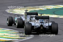 Lewis Hamilton (GBR), Mercedes AMG F1 Team and Nico Rosberg (GER), Mercedes AMG F1 Team  15.11.2015. Formula 1 World Championship, Rd 18, Brazilian Grand Prix, Sao Paulo, Brazil, Race Day.