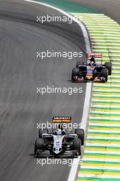 Sergio Perez (MEX) Sahara Force India F1 VJM08. 15.11.2015. Formula 1 World Championship, Rd 18, Brazilian Grand Prix, Sao Paulo, Brazil, Race Day.