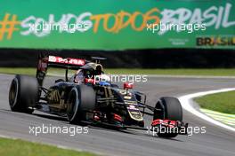 Romain Grosjean (FRA), Lotus F1 Team  14.11.2015. Formula 1 World Championship, Rd 18, Brazilian Grand Prix, Sao Paulo, Brazil, Qualifying Day.