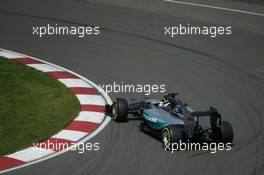 Lewis Hamilton (GBR) Mercedes AMG F1 W06 spins at the hairpin in the first practice session. 05.06.2015. Formula 1 World Championship, Rd 7, Canadian Grand Prix, Montreal, Canada, Practice Day.