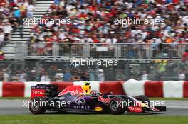 Daniil Kvyat (RUS) Red Bull Racing RB11. 07.06.2015. Formula 1 World Championship, Rd 7, Canadian Grand Prix, Montreal, Canada, Race Day.