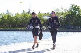 Daniil Kvyat (RUS) Red Bull Racing (Right) with Pyry Salmela (FIN) Personal Trainer. 06.06.2015. Formula 1 World Championship, Rd 7, Canadian Grand Prix, Montreal, Canada, Qualifying Day.