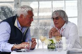(L to R): Lawrence Stroll (CDN) Businessman with Bernie Ecclestone (GBR). 07.06.2015. Formula 1 World Championship, Rd 7, Canadian Grand Prix, Montreal, Canada, Race Day.
