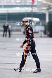 Carlos Sainz (ESP), Scuderia Toro Rosso  10.04.2015. Formula 1 World Championship, Rd 3, Chinese Grand Prix, Shanghai, China, Practice Day.