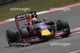 Daniel Ricciardo (AUS) Red Bull Racing RB11. 10.04.2015. Formula 1 World Championship, Rd 3, Chinese Grand Prix, Shanghai, China, Practice Day.