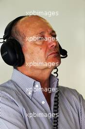 Ron Dennis (GBR) McLaren Executive Chairman. 10.04.2015. Formula 1 World Championship, Rd 3, Chinese Grand Prix, Shanghai, China, Practice Day.