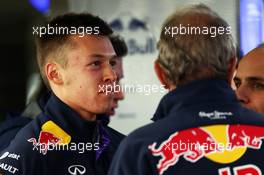 (L to R): Daniil Kvyat (RUS) Red Bull Racing with Dr Helmut Marko (AUT) Red Bull Motorsport Consultant. 10.04.2015. Formula 1 World Championship, Rd 3, Chinese Grand Prix, Shanghai, China, Practice Day.