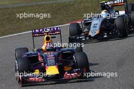 Daniil Kvyat (RUS) Red Bull Racing RB11. 12.04.2015. Formula 1 World Championship, Rd 3, Chinese Grand Prix, Shanghai, China, Race Day.