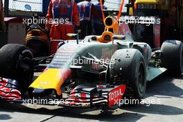 Daniil Kvyat (RUS) Red Bull Racing RB11 retired from the race with a blown engine. 12.04.2015. Formula 1 World Championship, Rd 3, Chinese Grand Prix, Shanghai, China, Race Day.