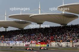 Roberto Merhi (SPA), Manor F1 Team and Will Stevens (GBR), Manor F1 Team  12.04.2015. Formula 1 World Championship, Rd 3, Chinese Grand Prix, Shanghai, China, Race Day.