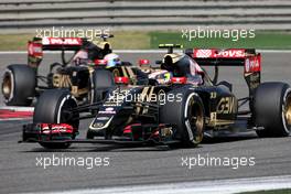 Pastor Maldonado (VEN), Lotus F1 Team and Romain Grosjean (FRA), Lotus F1 Team  12.04.2015. Formula 1 World Championship, Rd 3, Chinese Grand Prix, Shanghai, China, Race Day.