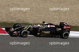 Romain Grosjean (FRA) Lotus F1 E23. 11.04.2015. Formula 1 World Championship, Rd 3, Chinese Grand Prix, Shanghai, China, Qualifying Day.
