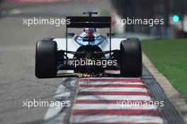 Felipe Massa (BRA) Williams FW37 sends sparks flying. 11.04.2015. Formula 1 World Championship, Rd 3, Chinese Grand Prix, Shanghai, China, Qualifying Day.