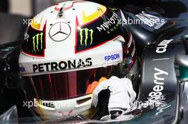 Lewis Hamilton (GBR) Mercedes AMG F1 W06. 11.04.2015. Formula 1 World Championship, Rd 3, Chinese Grand Prix, Shanghai, China, Qualifying Day.