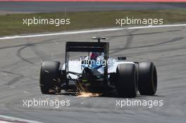 Valtteri Bottas (FIN) Williams FW37 sends sparks flying. 11.04.2015. Formula 1 World Championship, Rd 3, Chinese Grand Prix, Shanghai, China, Qualifying Day.