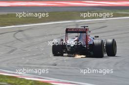 Max Verstappen (NLD) Scuderia Toro Rosso STR10 sends sparks flying. 11.04.2015. Formula 1 World Championship, Rd 3, Chinese Grand Prix, Shanghai, China, Qualifying Day.