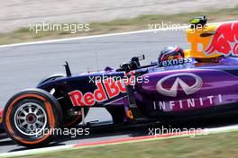 Daniil Kvyat (RUS), Red Bull Racing  08.05.2015. Formula 1 World Championship, Rd 5, Spanish Grand Prix, Barcelona, Spain, Practice Day.