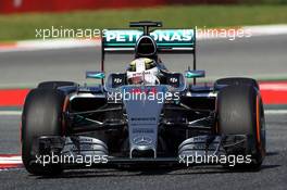 Lewis Hamilton (GBR) Mercedes AMG F1 W06. 08.05.2015. Formula 1 World Championship, Rd 5, Spanish Grand Prix, Barcelona, Spain, Practice Day.