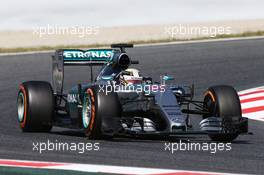 Lewis Hamilton (GBR) Mercedes AMG F1 W06. 08.05.2015. Formula 1 World Championship, Rd 5, Spanish Grand Prix, Barcelona, Spain, Practice Day.